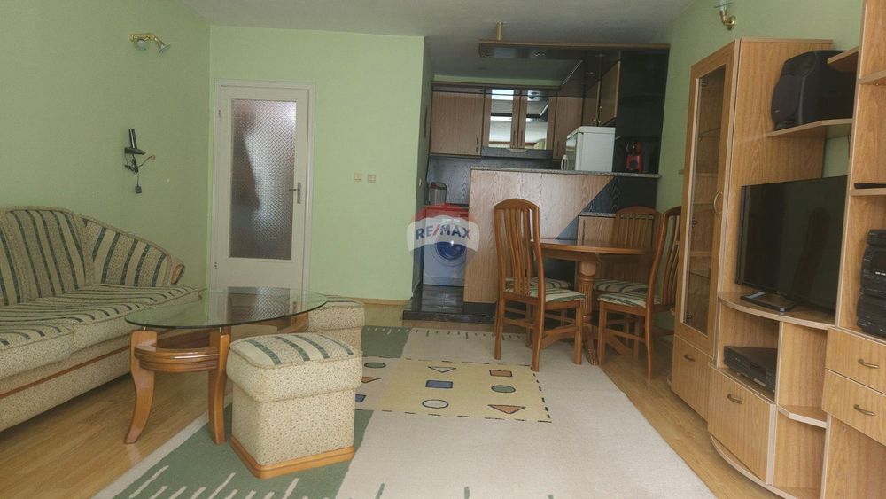 Продава се Двустаен апартамент в Варна, ХЕИ - 77 кв.м за 2077 €/кв.м - Снимка #2