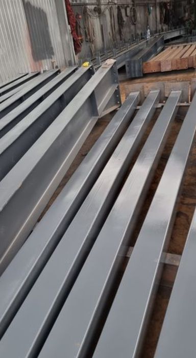Vând structură metalică 10×20×4h