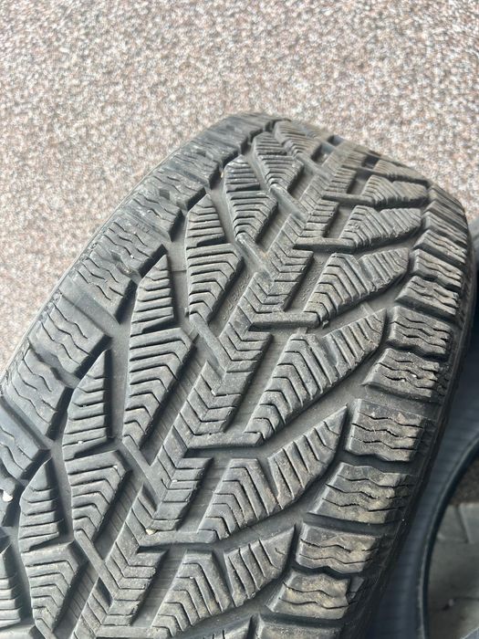 Anvelope 245/45 R18