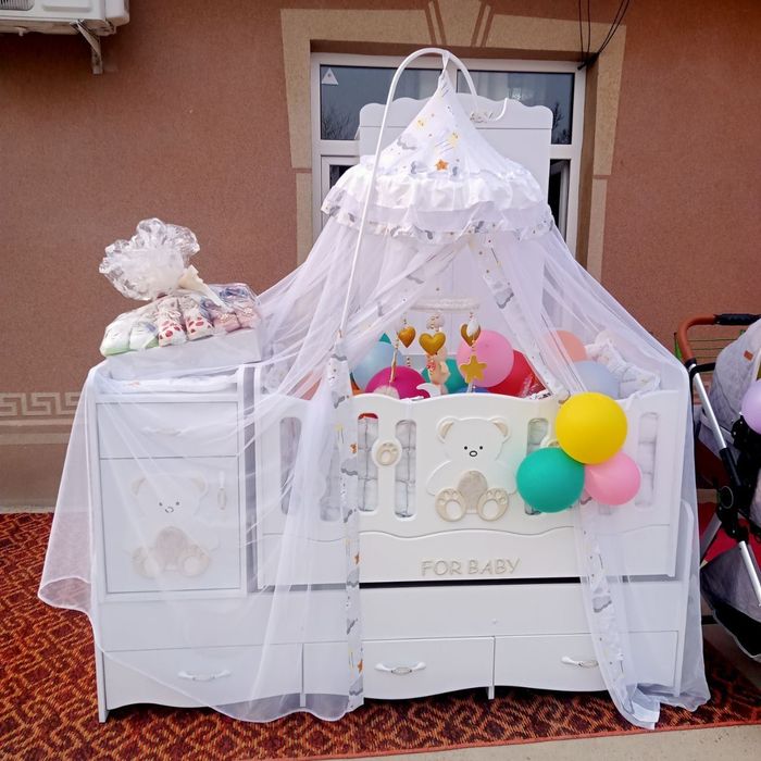 Bolalar krovati sotiladi