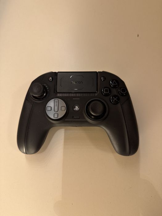 Controller wireless Nacon - Revolution 5 Pro, negru (PS5/PS4/PC)