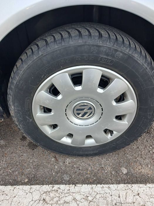 Vând cauciucuri 195/65/15