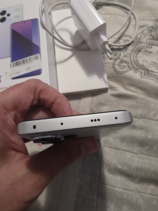 Vand Xiaomi Redmi Note 13 Pro+