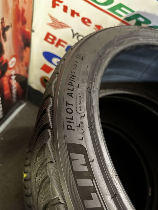 Set 265/40 R21 105V XL| 295/35 R21 107V XL Michelin Pilot ALPIN5 SUV