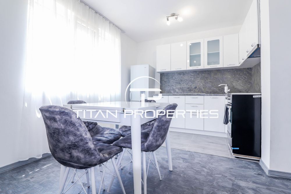 Дава се под наем Двустаен апартамент в Варна, Аспарухово - 55 кв.м за 700 € - Снимка #1