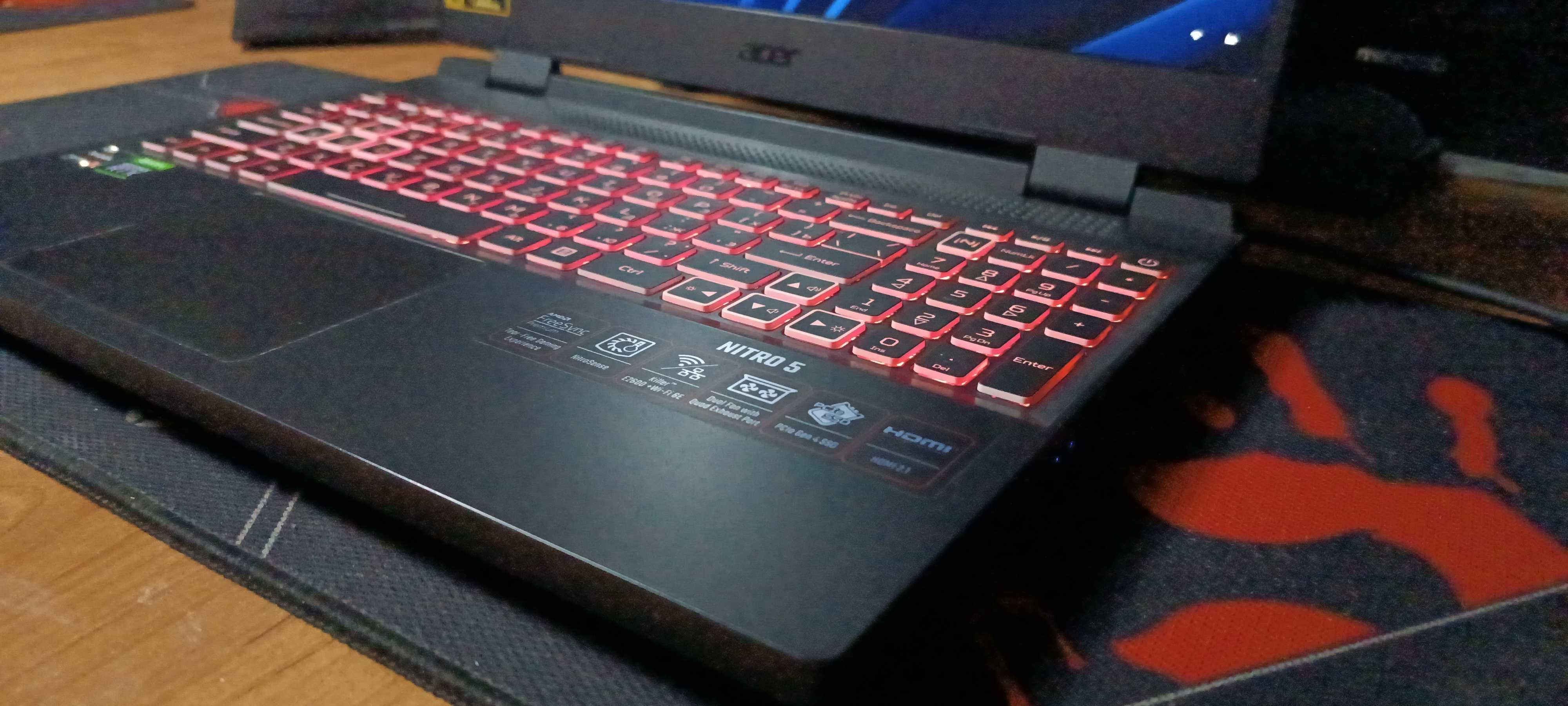 Продаю игровой ноутбук Acer Nitro 5 — как новый!