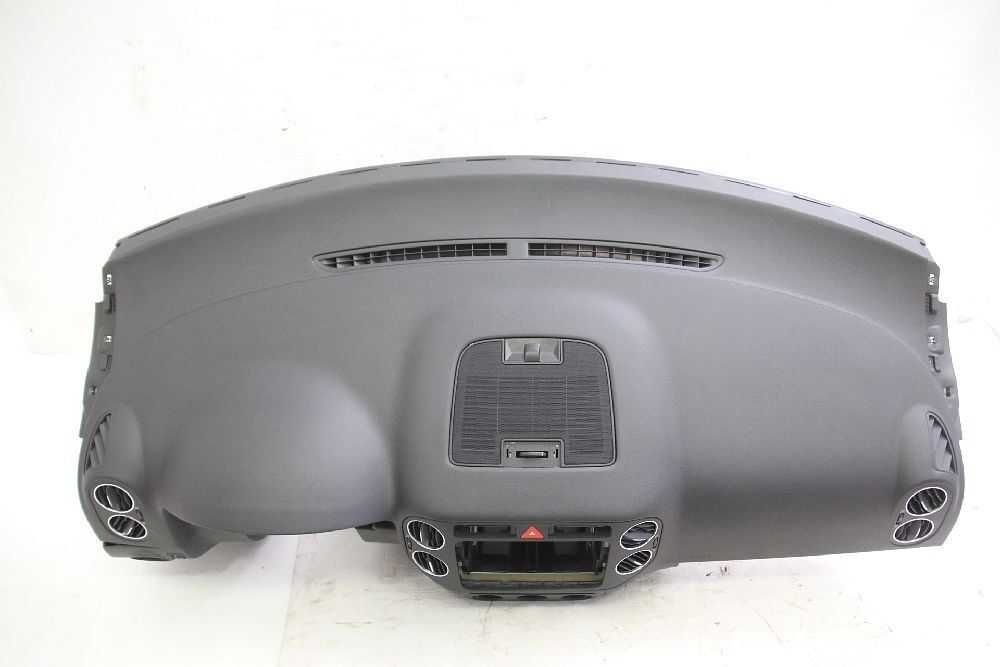 Plansa bord VW Golf 5 sau 6 Plus inclusiv airbag pasager