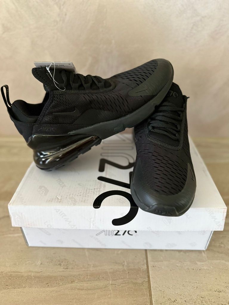 Nike Air Max 270 Triple Black