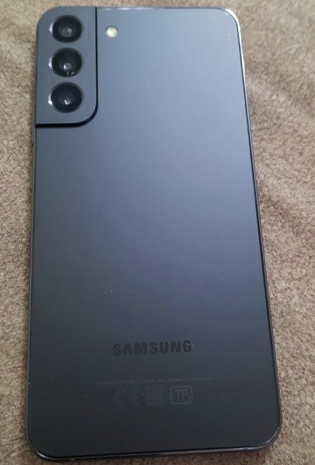 Продам Samsung S22+
