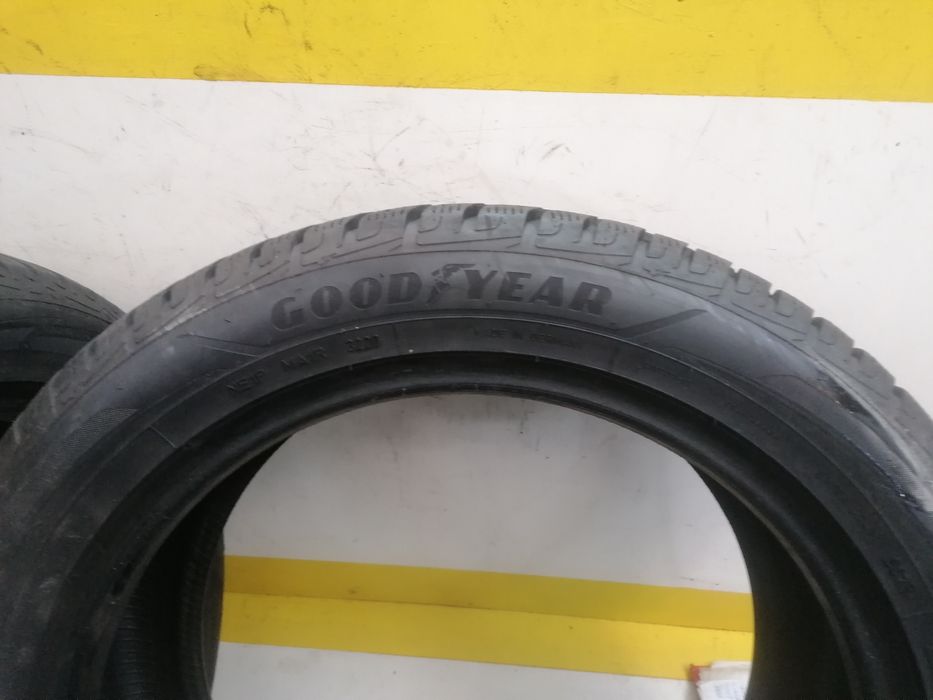 235/50/18 2*Goodyear iarna 101v dot 3220. 5,,53mm