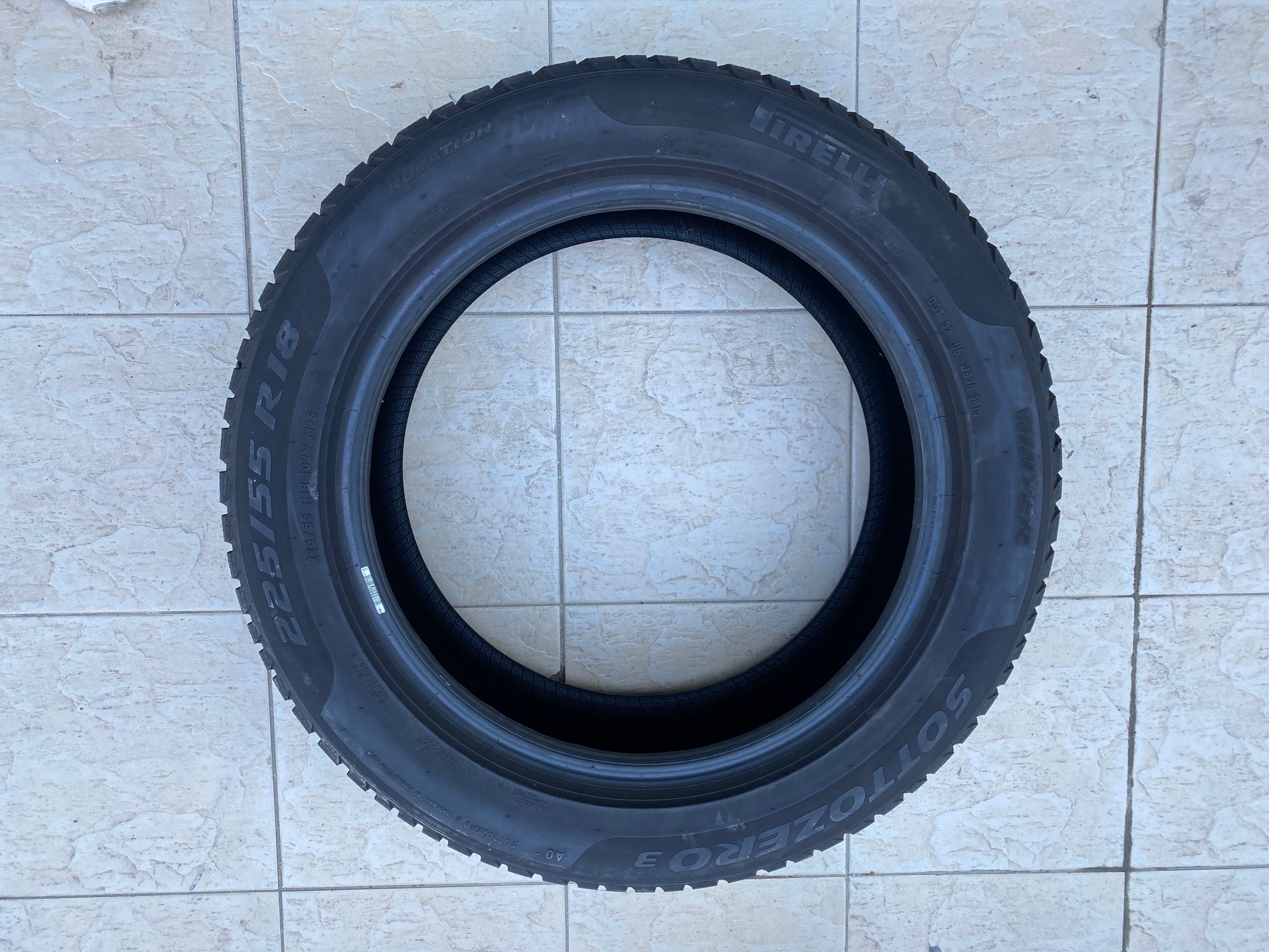 Гуми зимни гума 225/55/18” PIRELLI SOTTOZERO 3