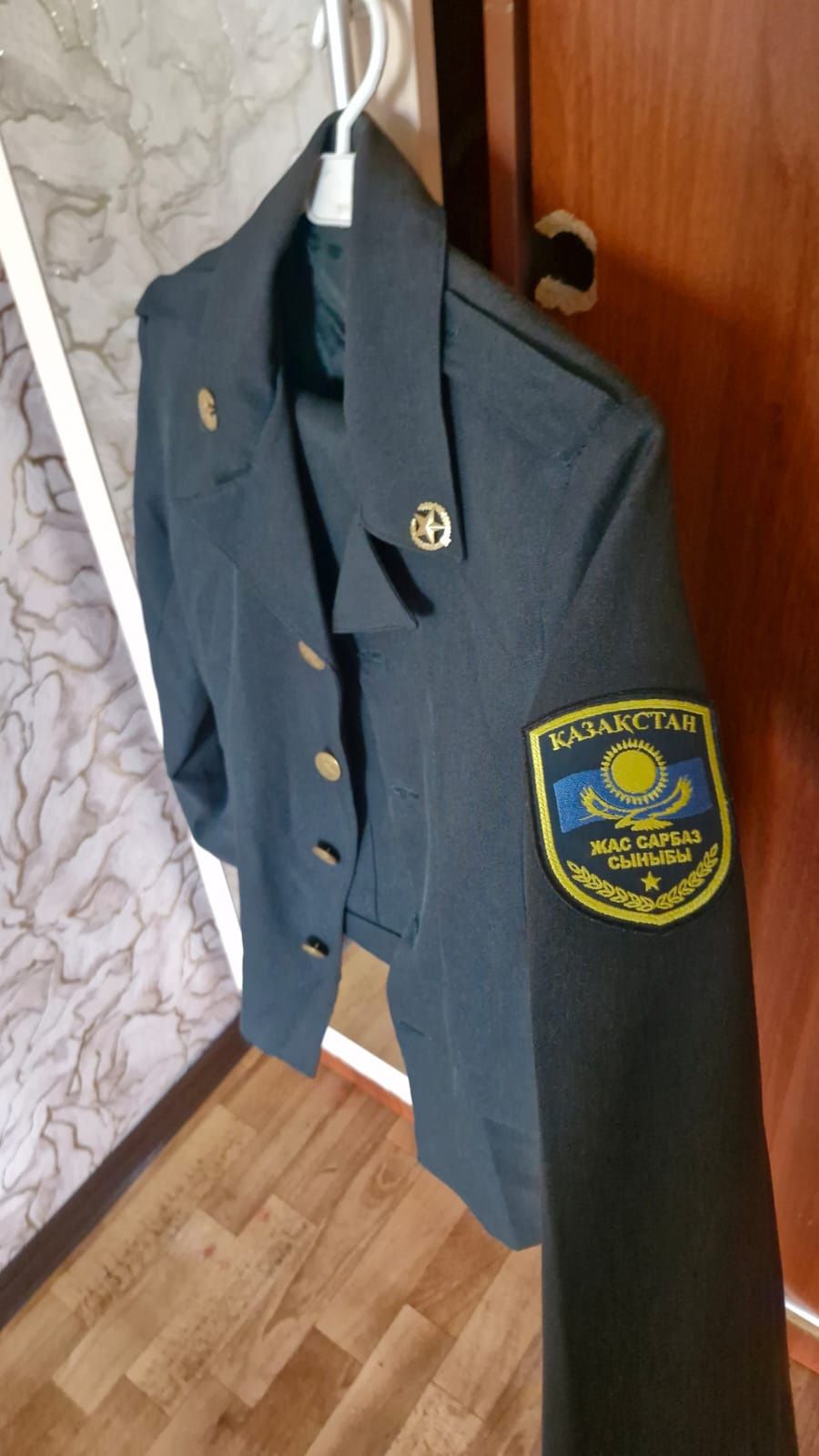 Продам парадную форму для жас сарбаз