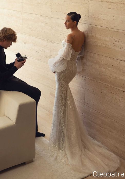 Rochie de mireasa sirena, trena detasabila