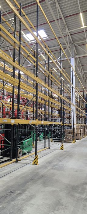 Rafturi pentru paleți industriale