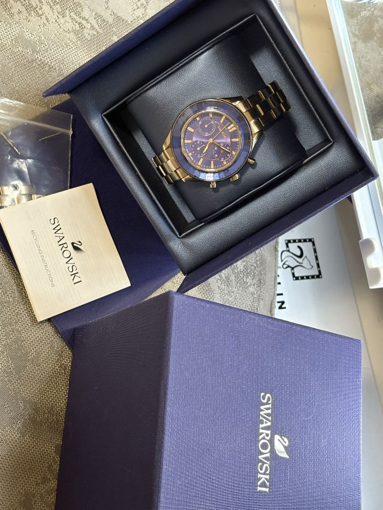 Дамски часовник Swarovski