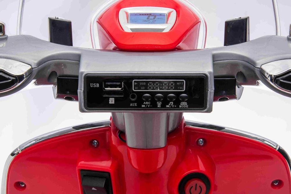 Лицензиран Акумулаторен Скутер Piaggio Vespa 946, 60W, 12V/4.5Ah