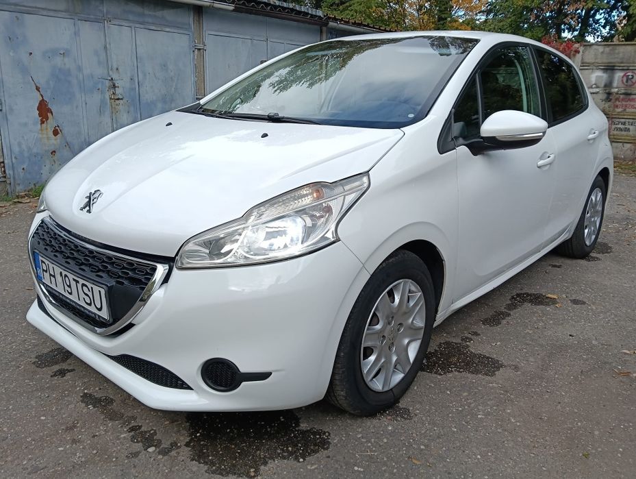 Peugeot 208 2015