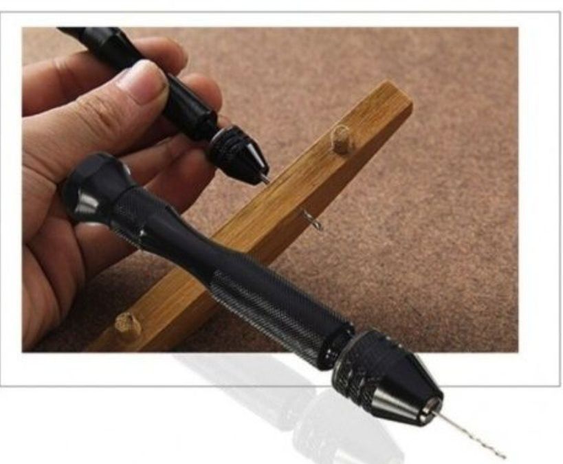 Mini bormasina manuala de buzunar cu 10 spirale
