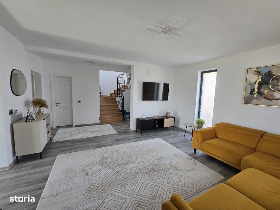 De vanzare Casa individuala, zona Orizont.