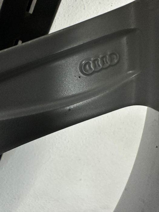 Jante 18 originale Audi Q3 A3 Vw