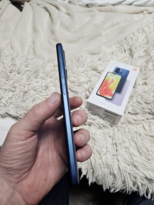 Продам Redmi 12C