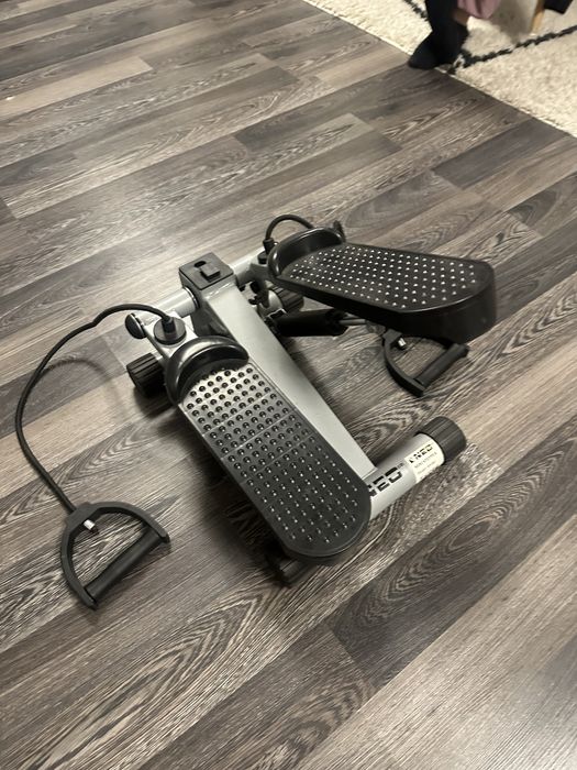 Степер с ластици / тренировъчен уред