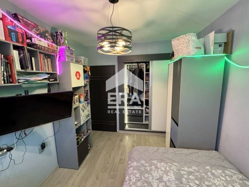 Продава се Тристаен апартамент в Варна, Аспарухово - 84 кв.м за 1999 €/кв.м - Снимка #5