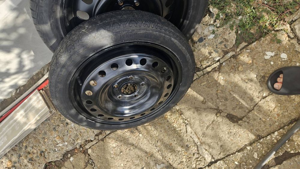 Резервна гума,патерица Опел