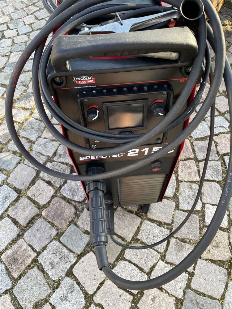Заваръчен апарат Lincoln Electric Speedtec 215C