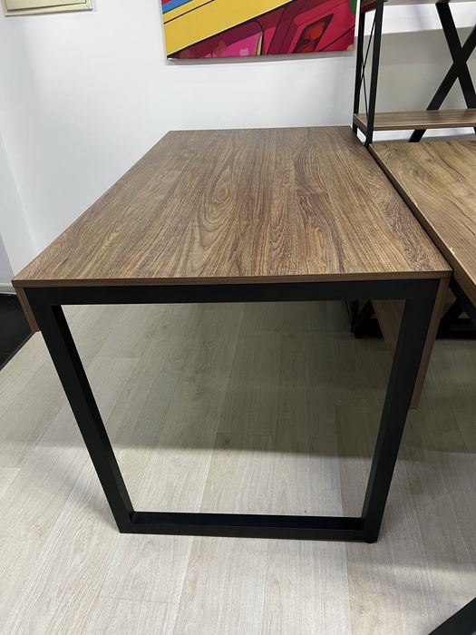 Стол AIKO сотилади