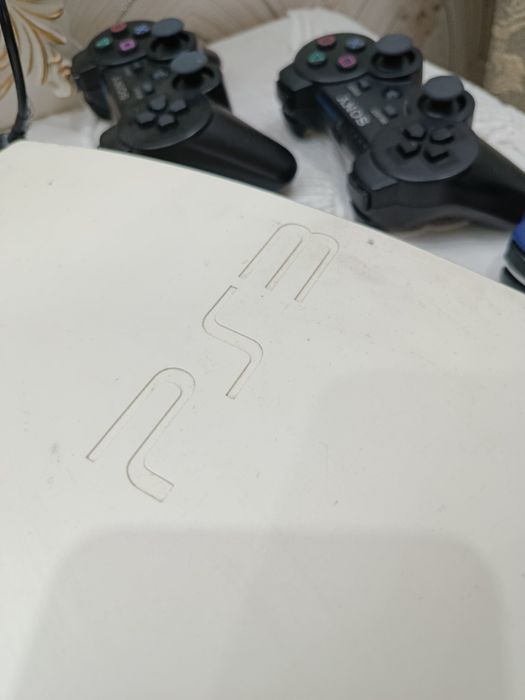 Playstation 3 Oddiysimas Kuchlisi 4 ta jostik