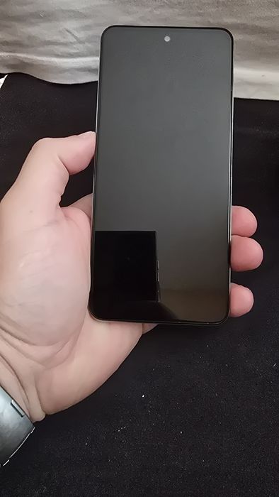 Продавам Realme 14x 5 G
