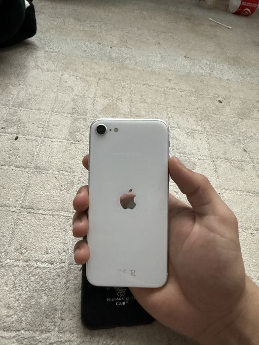 Айфон se 128 гигабайт