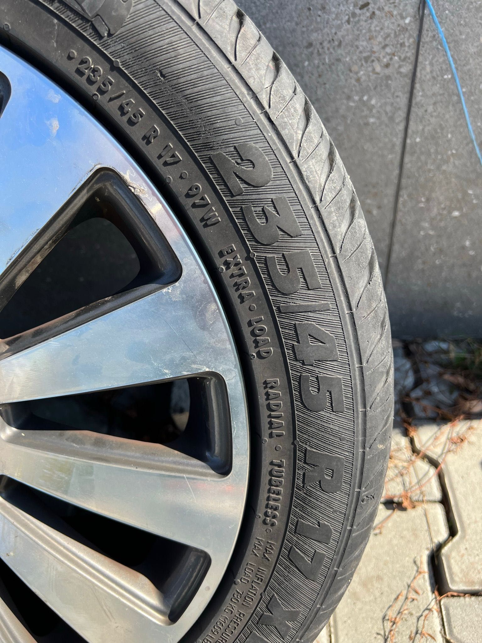 Jante AUDI cu prinderi 5x112 și 5x110 235/45/R17