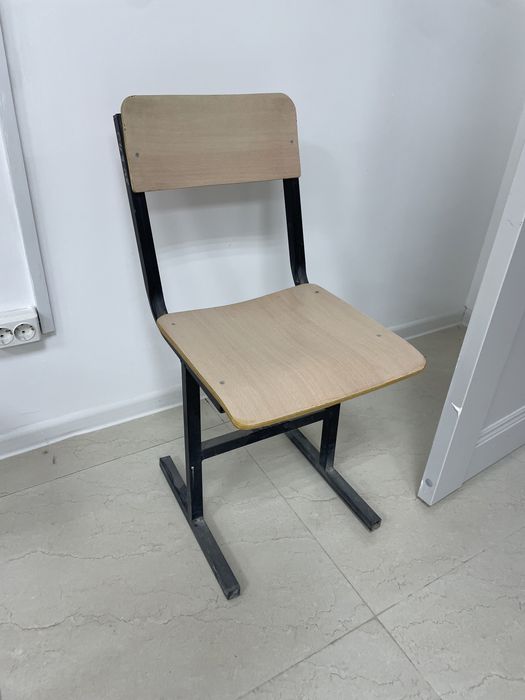 Школьные стульчики