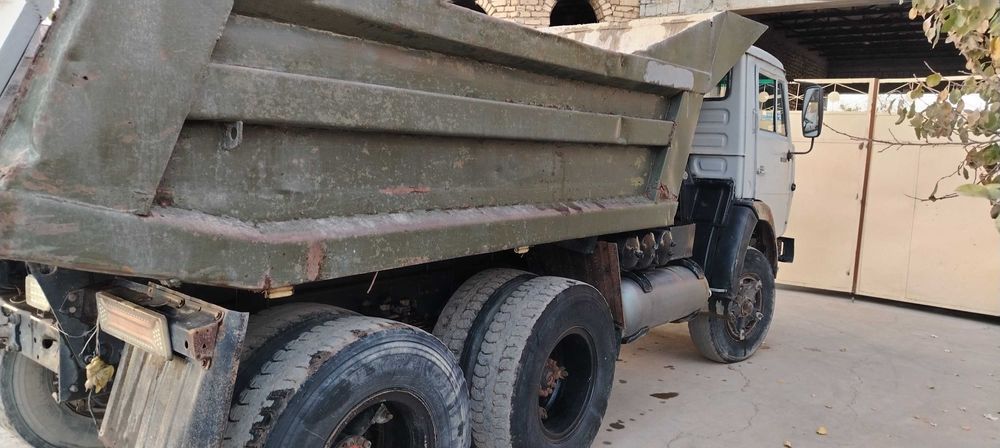 Kamaz sroshni sotiladi