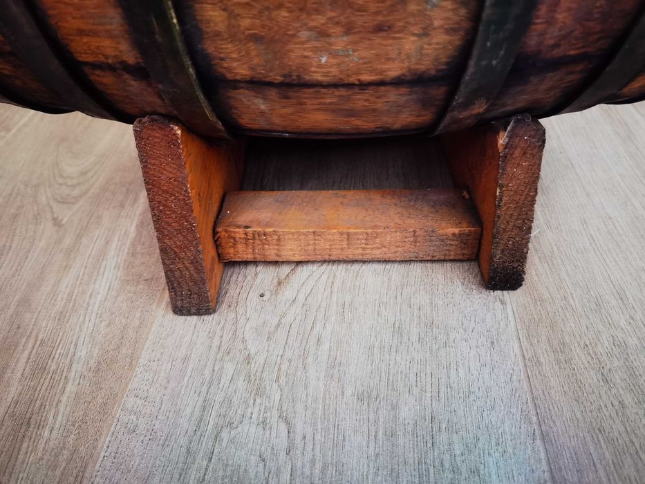 Butoi butoias artizanal lemn de dud cu cana