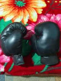 Продаются советские кожаные боксёрские перчатки Раритет и спорт