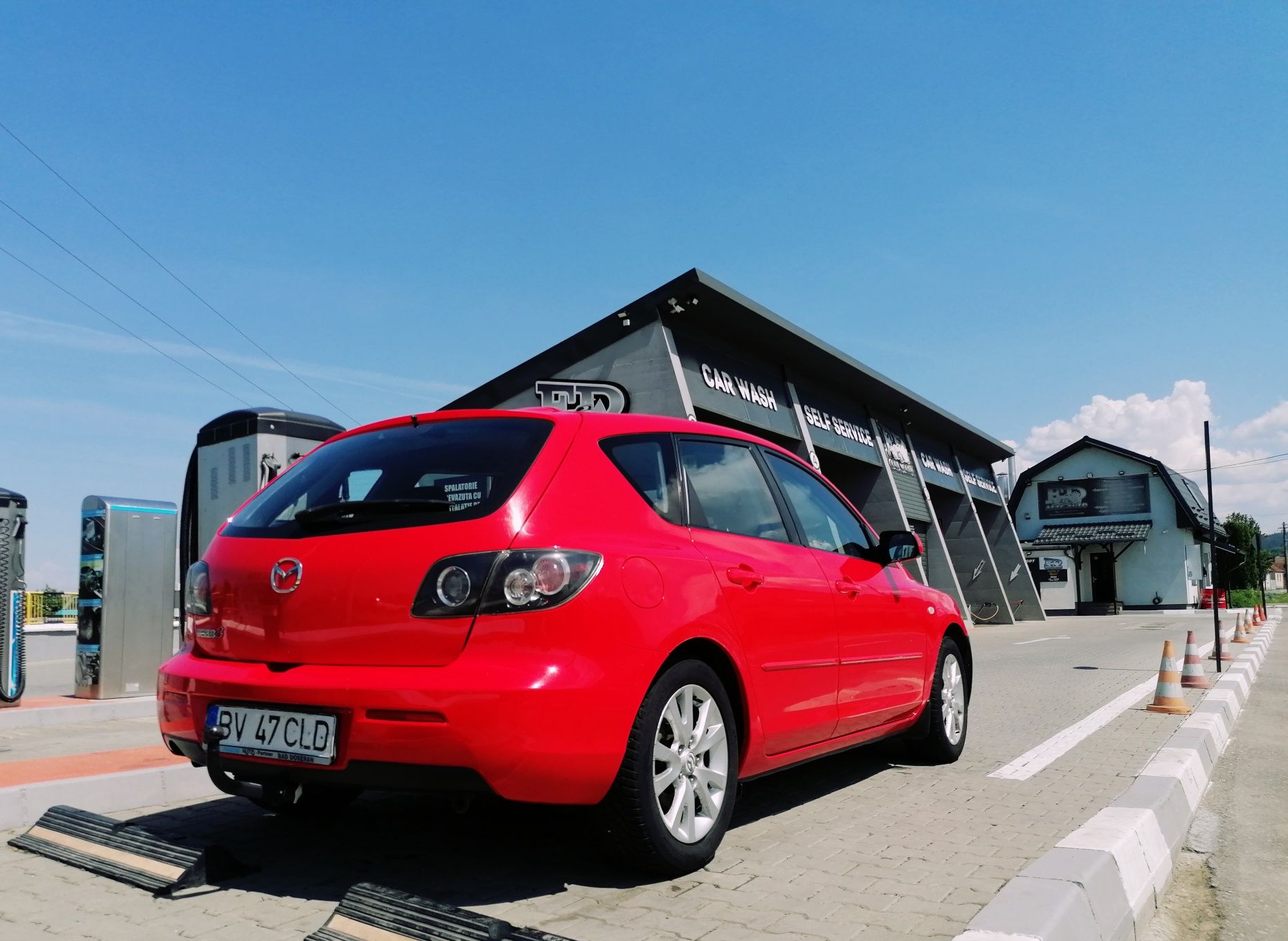 *Vand Mazda 3 1.6 BK*