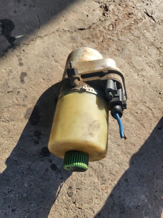 Pompa servo hidraulica vw Polo 2011