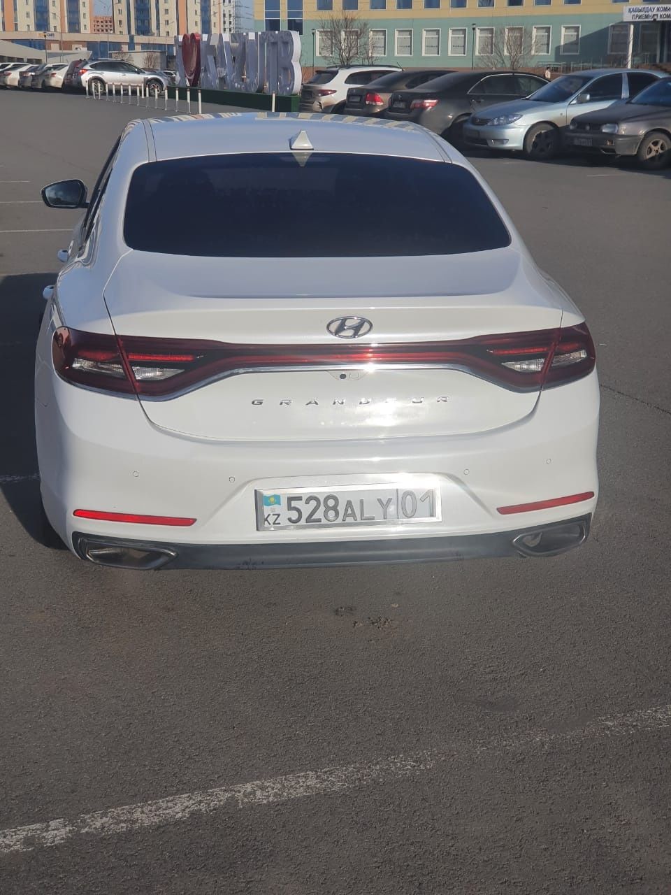 Hyundai Grandeur 2018 г 2,4 БЕНЗИН Чистый КОРЕЙСКИЙ АВТОМОБИЛЬ