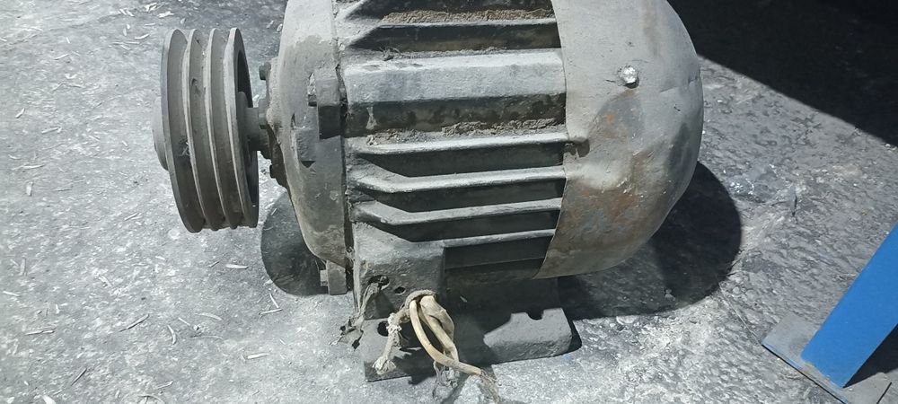 Электродвигатель