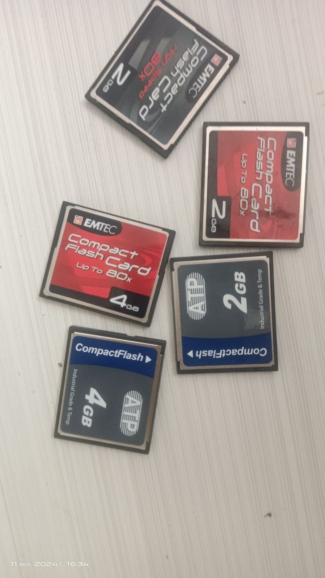Compact flash card