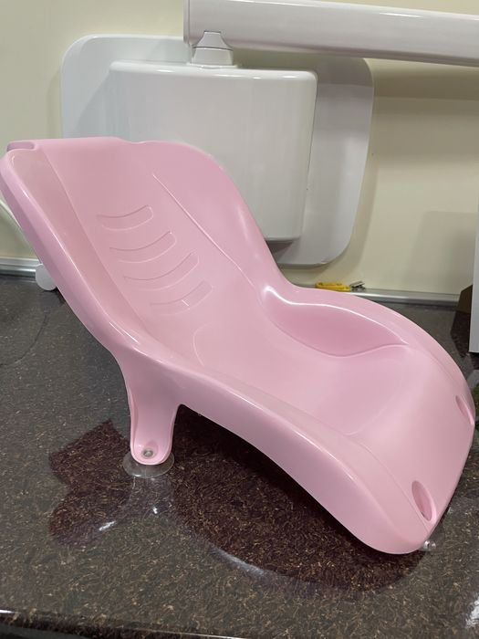 Седалка за къпане на бебе