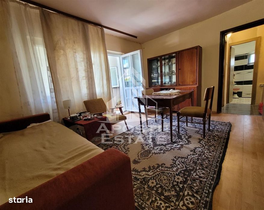 Apartament 2 camere, 2 balcoane, zona Aradului