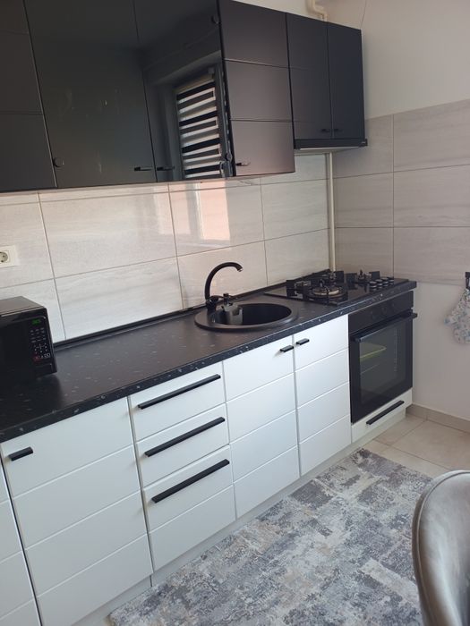 Apartament 2 camere,decomandat,sergent ilie petre 84
