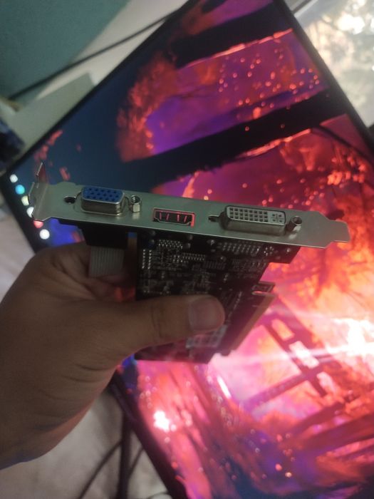 Видеокарта Nvidia GeForce AF210 (старая модель)