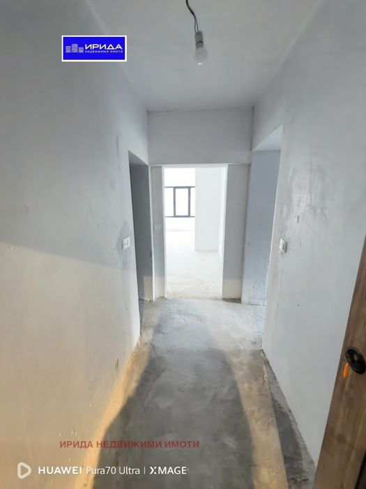 Просторен четиристаен апартамент в Бъкстон с  АКТ 16!