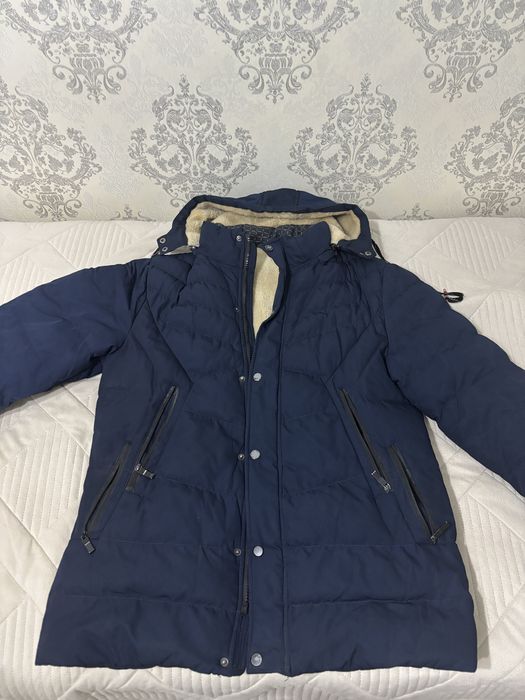 Продам мужскую зимнюю куртку