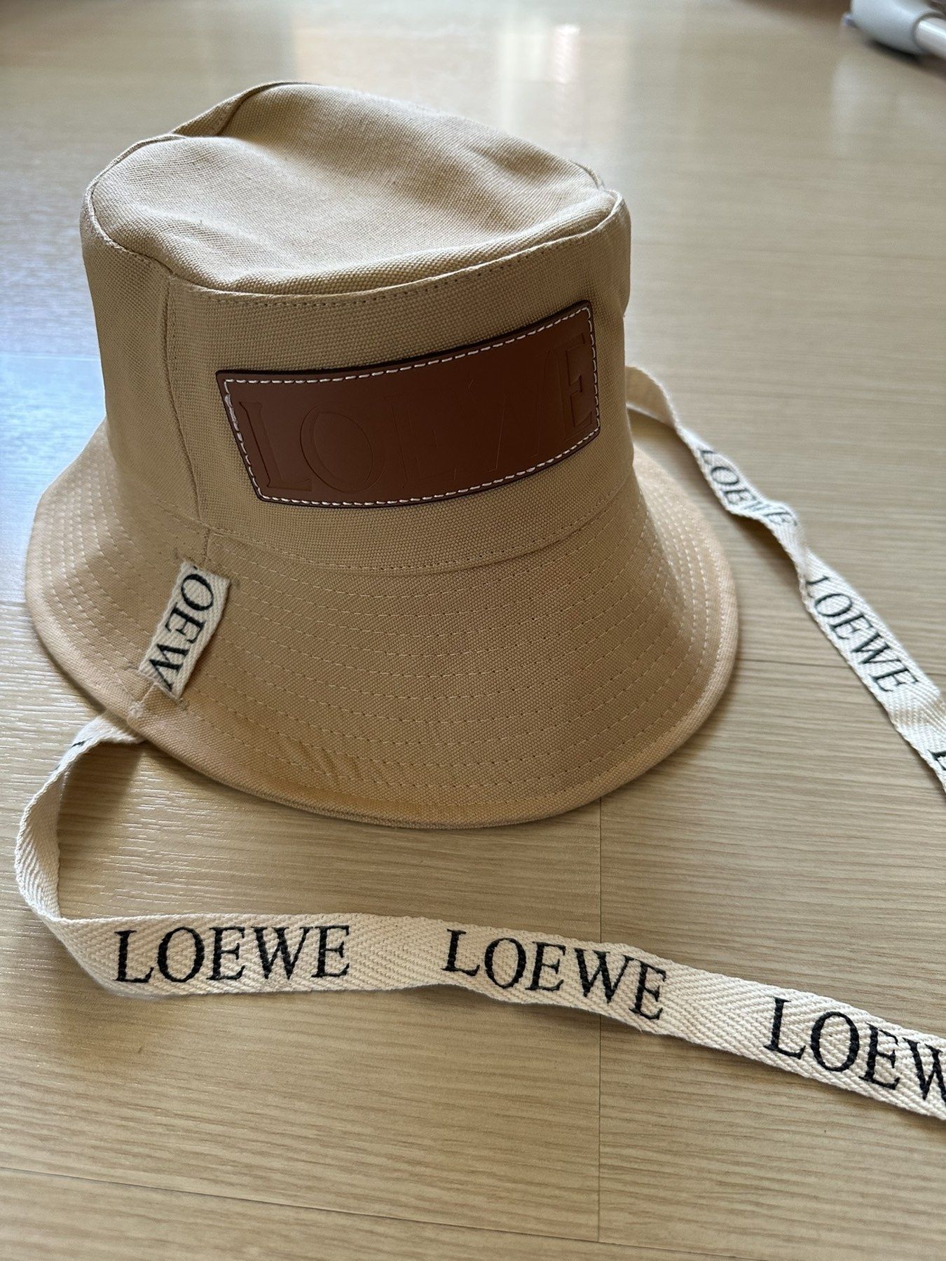 Плажна шапка Loew